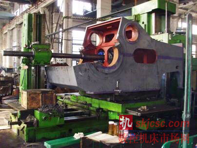 BFT125/5鏜銑床外形與加工零件圖 BFT125/5鏜銑床外形與加工零件圖